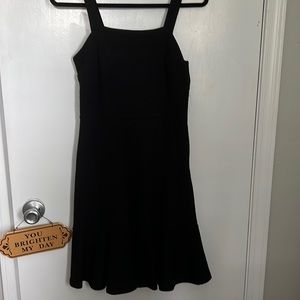 Very nice dress from Gap. Size 0